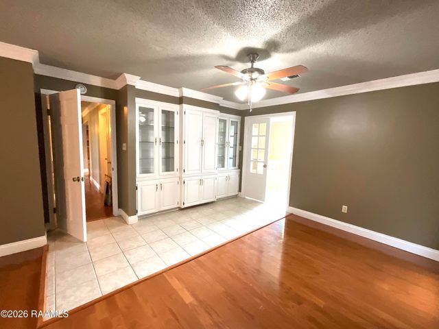 2116 Carmel Drive, Lafayette, LA 70501