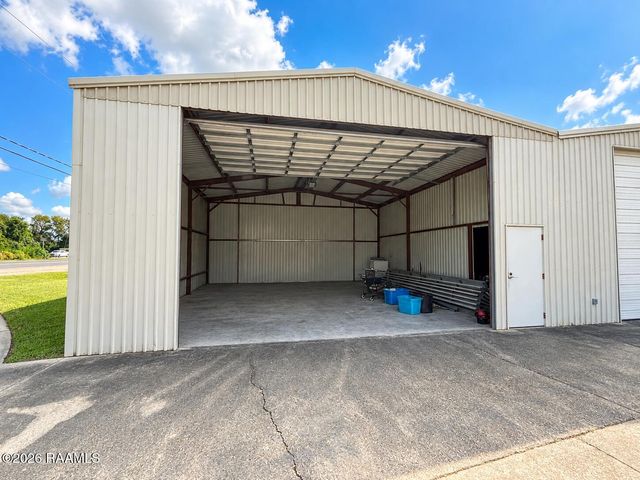 2116 Carmel Drive, Lafayette, LA 70501