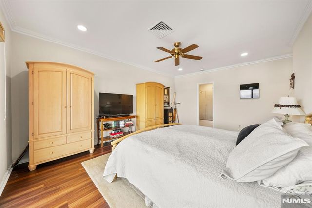 300 Gorge Road 57, Cliffside Park, NJ 07010