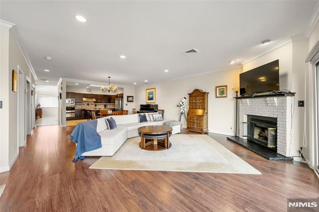 300 Gorge Road 57, Cliffside Park, NJ 07010