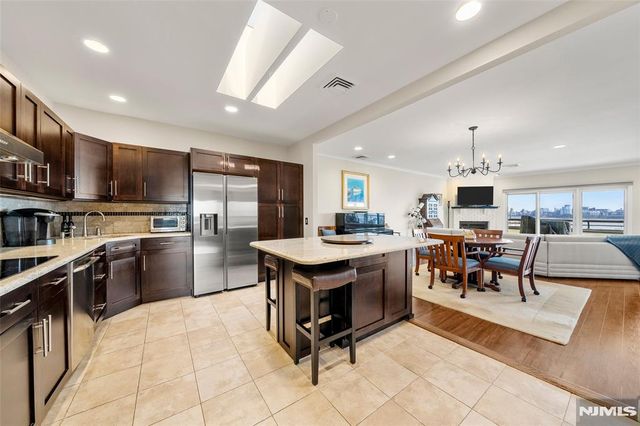 300 Gorge Road 57, Cliffside Park, NJ 07010