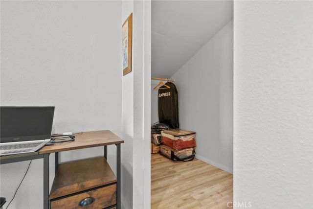 23814 Sarda Road, Valencia, CA 91355