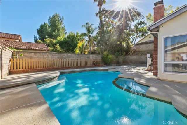 23814 Sarda Road, Valencia, CA 91355