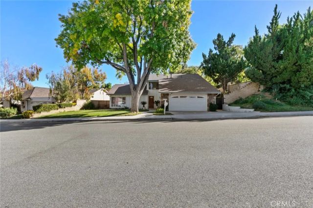 23814 Sarda Road, Valencia, CA 91355