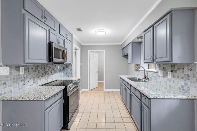 6929 Red Bud Lane, Ocean Springs, MS 39564
