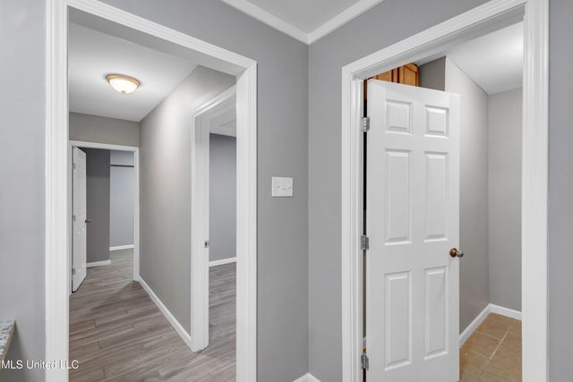 6929 Red Bud Lane, Ocean Springs, MS 39564