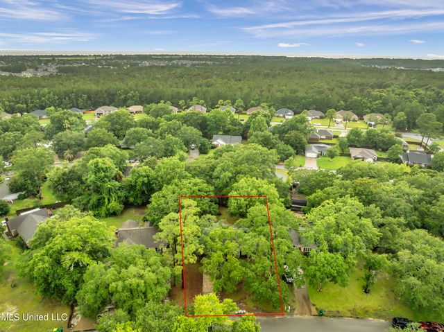 6929 Red Bud Lane, Ocean Springs, MS 39564