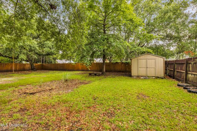 6929 Red Bud Lane, Ocean Springs, MS 39564