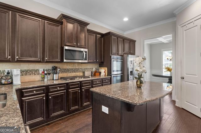 266 Shellbark Drive, Mcdonough, GA 30252