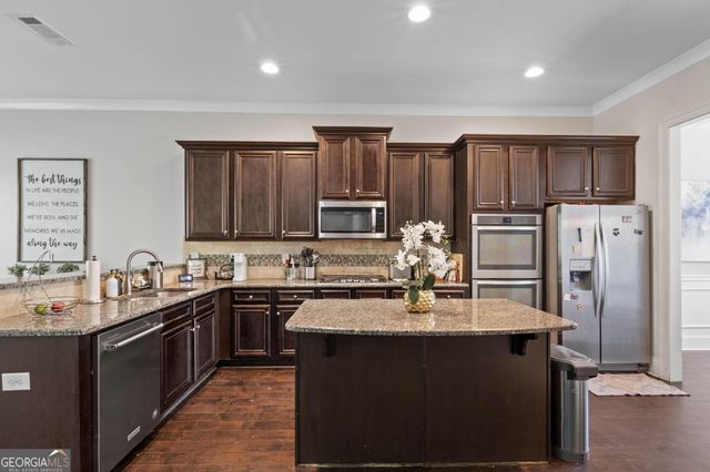 266 Shellbark Drive, Mcdonough, GA 30252