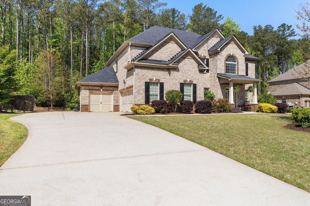 266 Shellbark Drive, Mcdonough, GA 30252