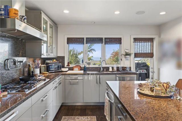 1289 Skyline Drive, Laguna Beach, CA 92651