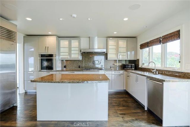 1289 Skyline Drive, Laguna Beach, CA 92651