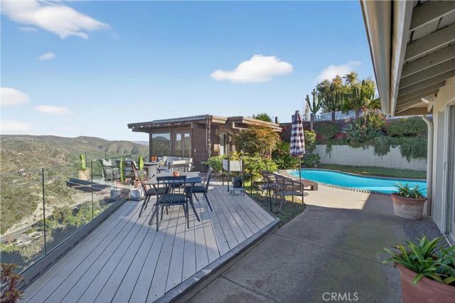 1289 Skyline Drive, Laguna Beach, CA 92651