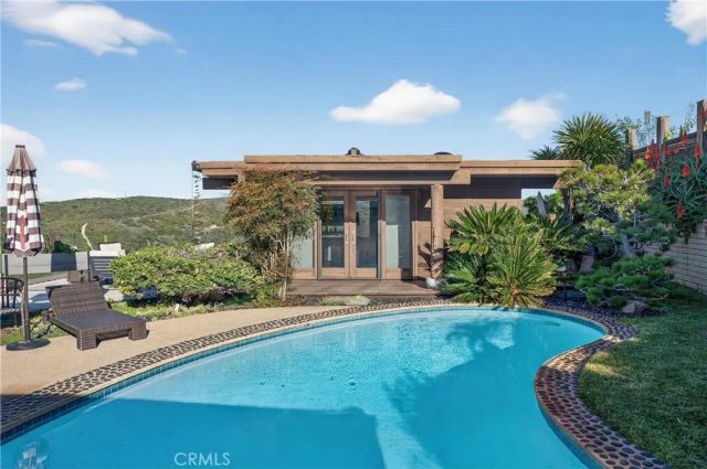 1289 Skyline Drive, Laguna Beach, CA 92651