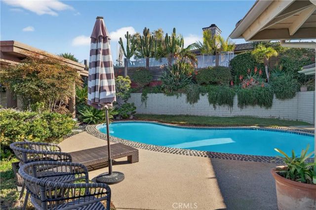 1289 Skyline Drive, Laguna Beach, CA 92651