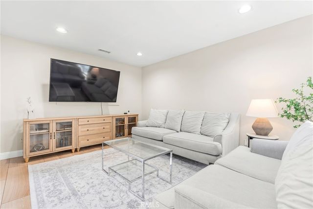 7590 Kempster Court, Fontana, CA 92336