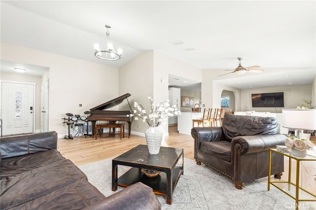 7590 Kempster Court, Fontana, CA 92336