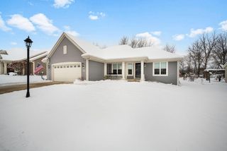 W207N17371 Parkview DRIVE, Jackson, WI 53037