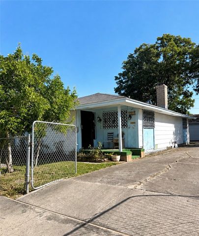 133 Watson St, Corpus Christi, TX 78415