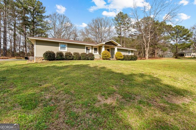 7292 Crest Highway, Molena, GA 30258