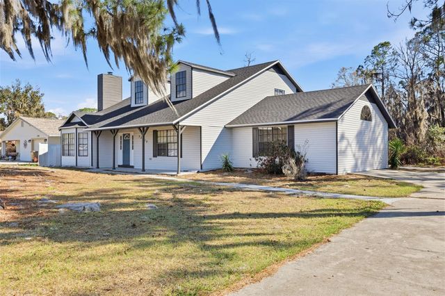 33710 LINDA LANE, Leesburg, FL 34788