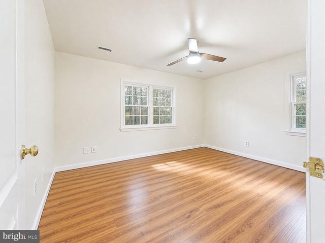 3608 N RED OAK LN, Delaplane, VA 20144