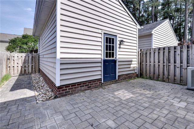 417 Quarterpath RD, Williamsburg, VA 23185