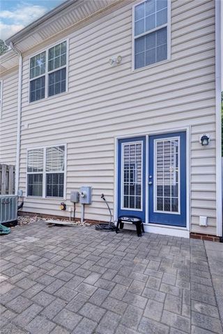 417 Quarterpath RD, Williamsburg, VA 23185