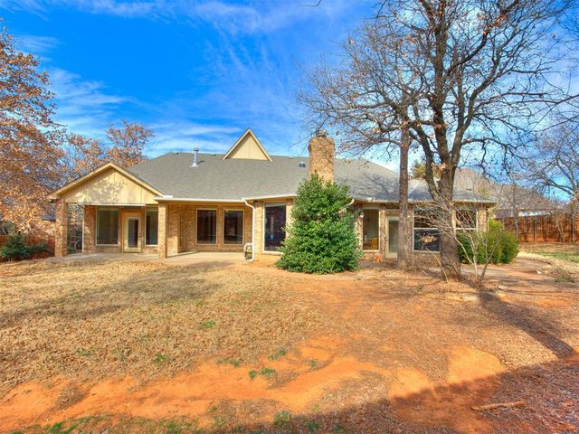 1108 Salvo Bridge Courts, Edmond, OK 73034