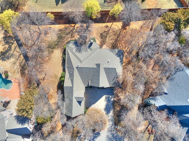 1108 Salvo Bridge Courts, Edmond, OK 73034