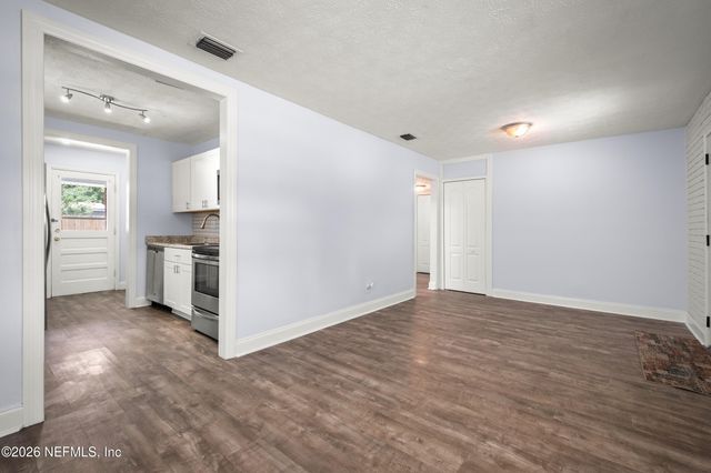 7080 JACQUELINE Court, Jacksonville, FL 32210