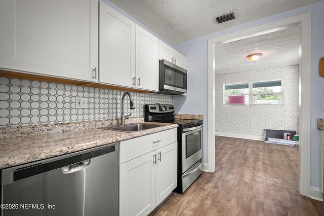 7080 JACQUELINE Court, Jacksonville, FL 32210