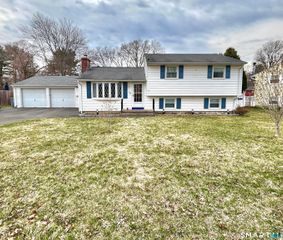 91 Shuttlemeadow Road, Plainville, CT 06062