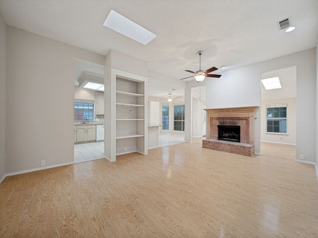 10400 Napa Valley Drive, Frisco, TX 75035