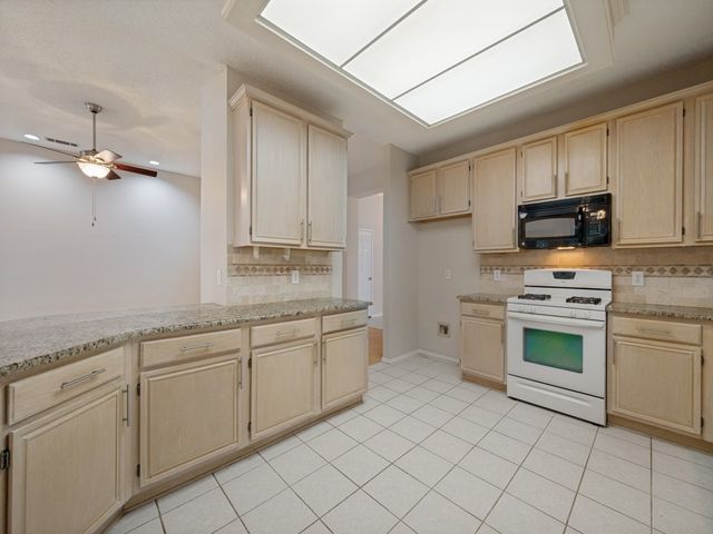 10400 Napa Valley Drive, Frisco, TX 75035