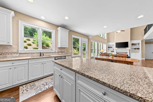 6040 Windjammer Point, Cumming, GA 30041