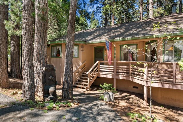 2798 Saint Moritz Dr, Arnold, CA 95223