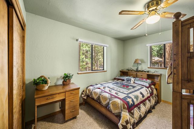 2798 Saint Moritz Dr, Arnold, CA 95223