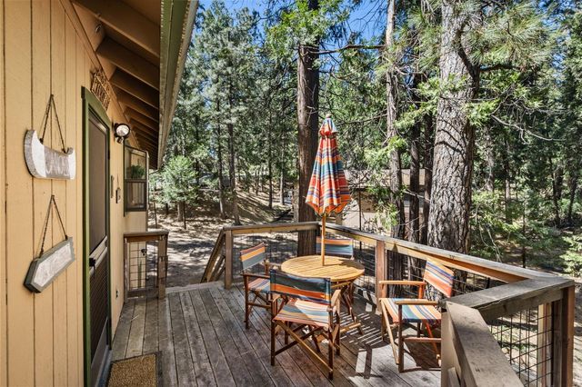2798 Saint Moritz Dr, Arnold, CA 95223
