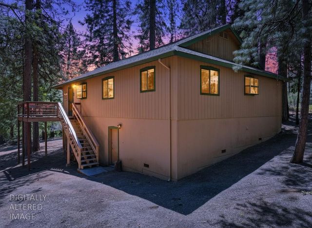 2798 Saint Moritz Dr, Arnold, CA 95223
