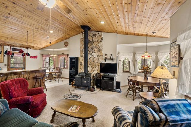 2798 Saint Moritz Dr, Arnold, CA 95223