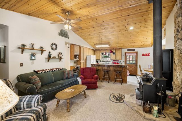 2798 Saint Moritz Dr, Arnold, CA 95223