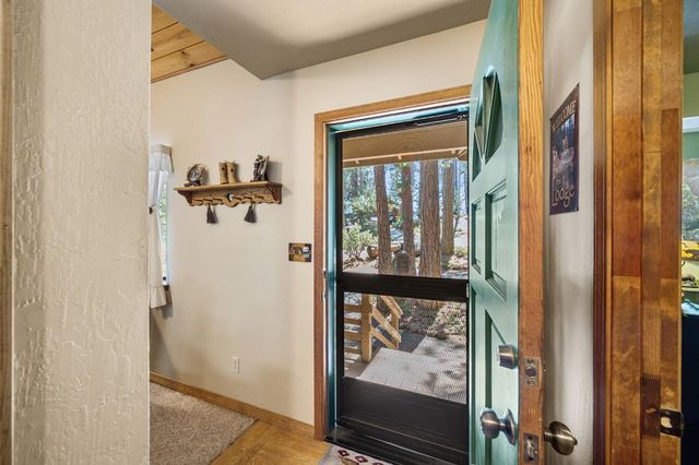 2798 Saint Moritz Dr, Arnold, CA 95223
