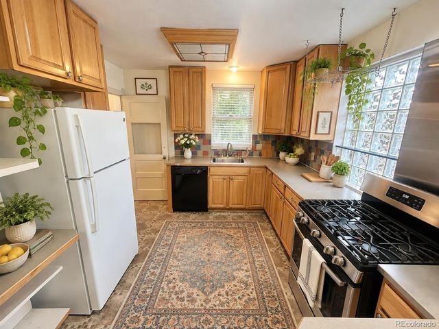 2101 S Emerson Street, Denver, CO 80210