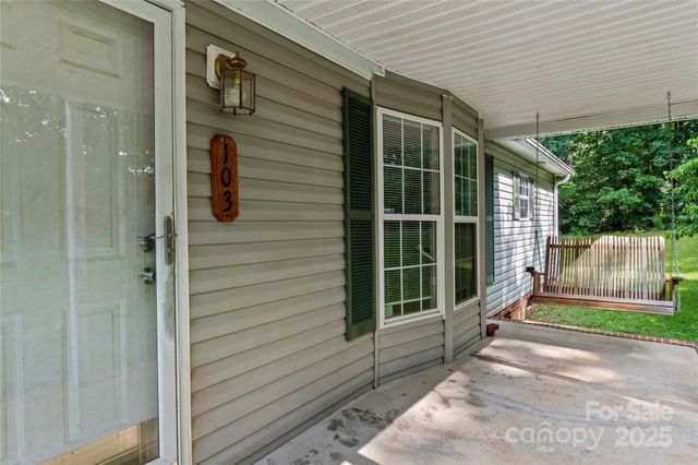 103 Forest Drive, King, NC 27021
