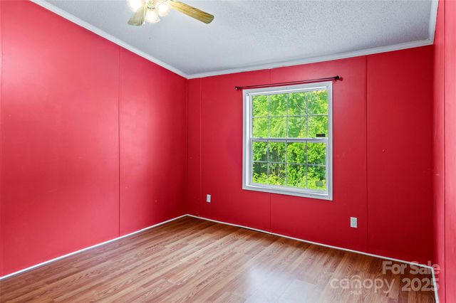 103 Forest Drive, King, NC 27021