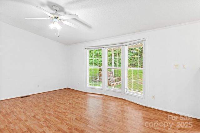 103 Forest Drive, King, NC 27021