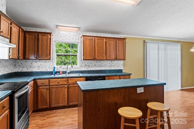 103 Forest Drive, King, NC 27021
