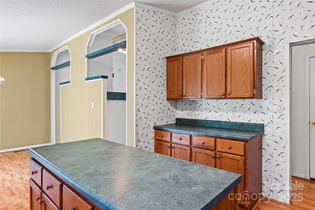 103 Forest Drive, King, NC 27021
